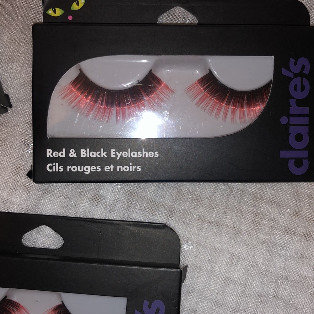 Claires Eyelash Halloween bundle - Picture 3 of 8